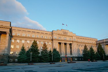 Изменилась дата апрельского заседания ЗС